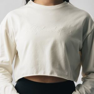 Alphalete signature long sleeve